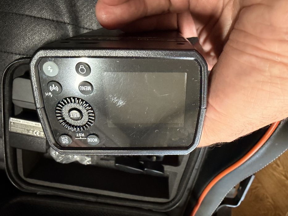 Вспышка Godox Witstro AD200Pro с поддержкой TTL