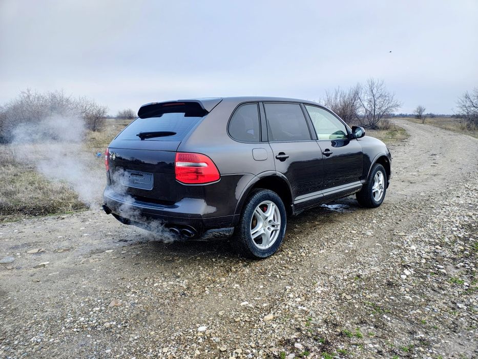 Porsche Cayenne pachet GTS Schimb cu Autoutilitara Duba