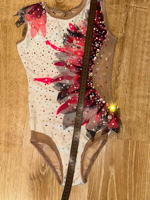 Трико за художествена гимнастика