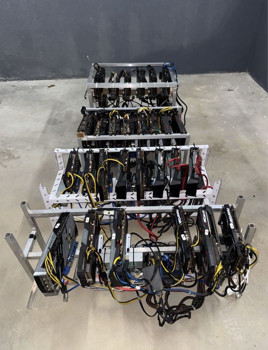 Работещи Mining ригове