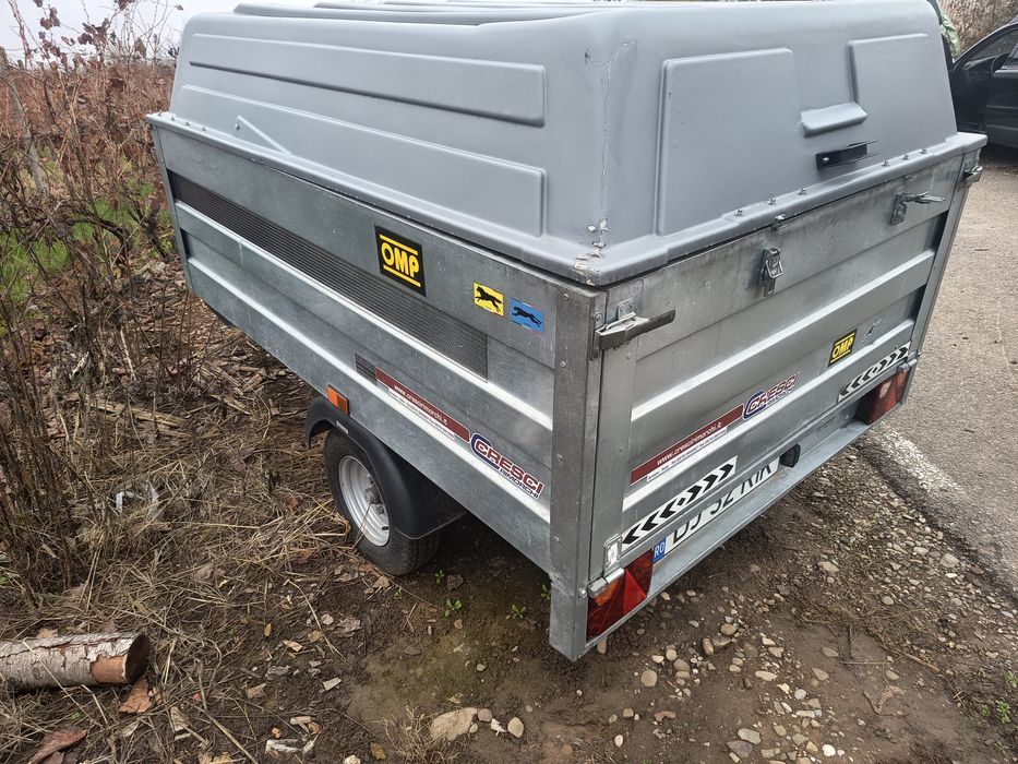 Remorca cresci 750 kg cu capac