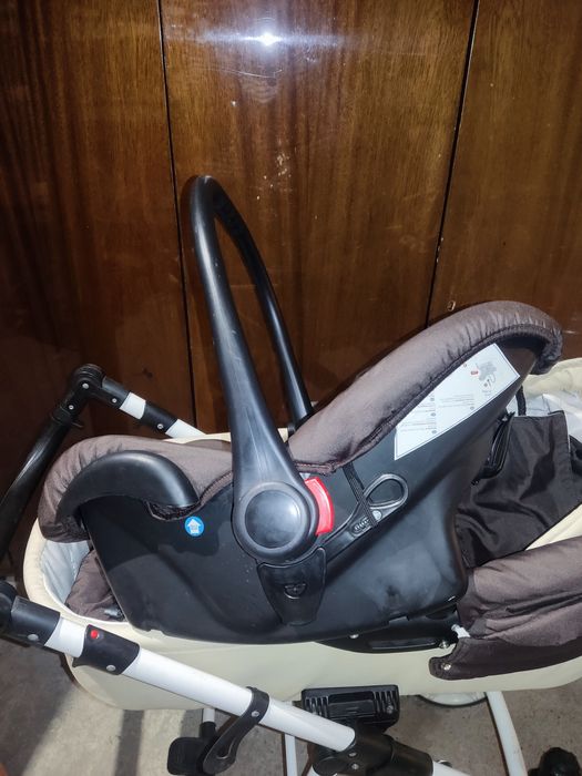 Бебешка количка Retrus Valenso 3 в 1