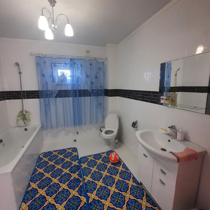 Продам коттедж в районе кардиологии