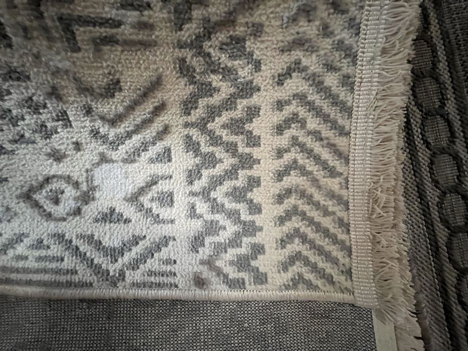 Срочно продается турецкий ковер