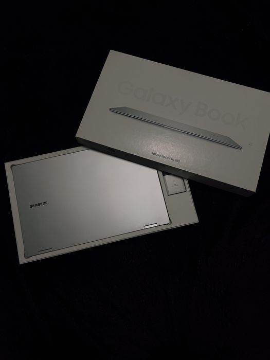 Samsung Galaxy Book Pro 360 / i7 / 16GB / AMOLED