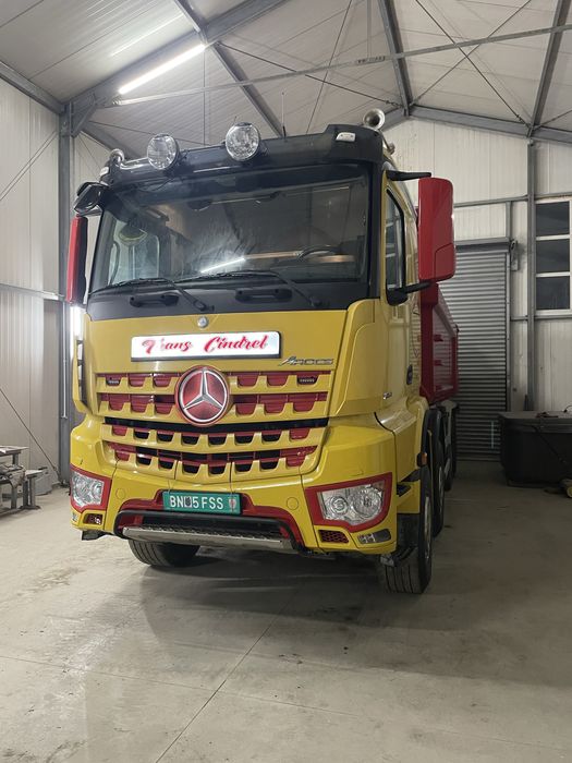 Mercedes Arocs(Actros) 3251 8x4 basculabil macara  palfinger liebherr 1040