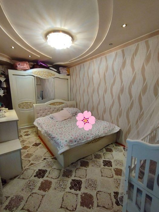 Uy sotiladi. Uchtepa birlik. 2.4sotik