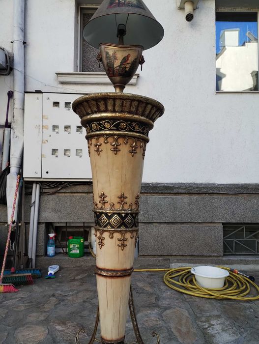 Декоративна колона - рог комплект с лампа