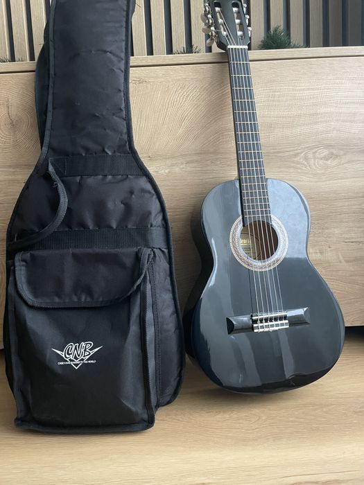 Класическа китара Valencia