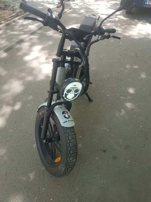 Bicicleta electric de vânzare