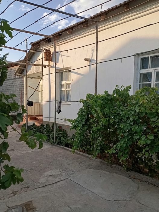 Uy sotiladi Bektemir tumanida 3.5sotix