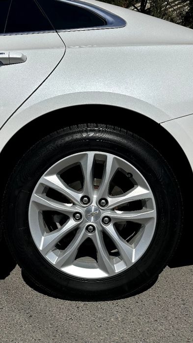 Malibu , Малибу.