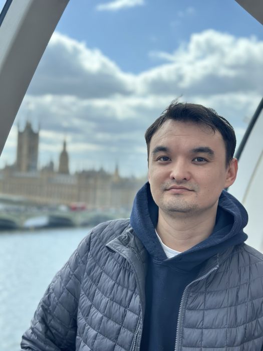 Профессиональный переводчик ENG–KZ–RU