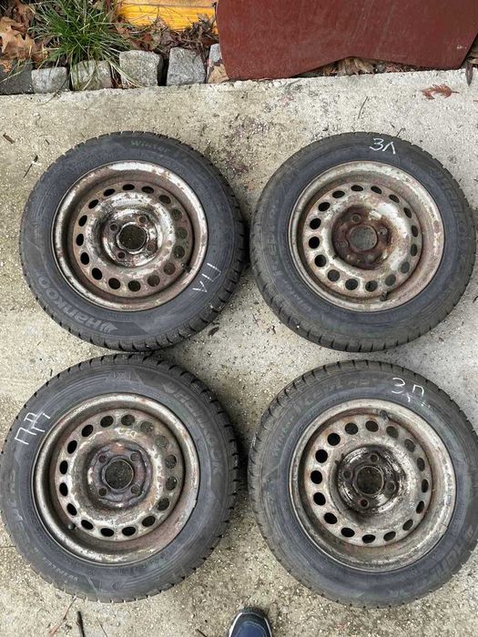 Зимни гуми с железни джанти за Nissan Micra K11