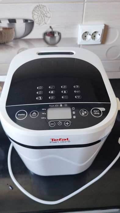 Mașina de copt pâine Tefal pain Dore alb