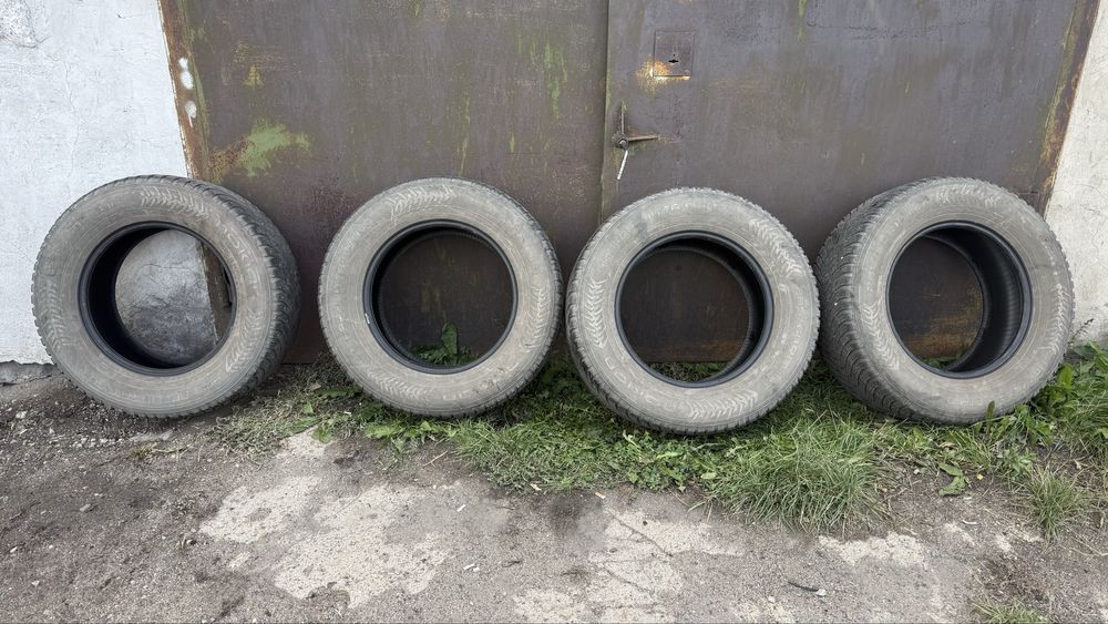 Продам зимнюю резину
