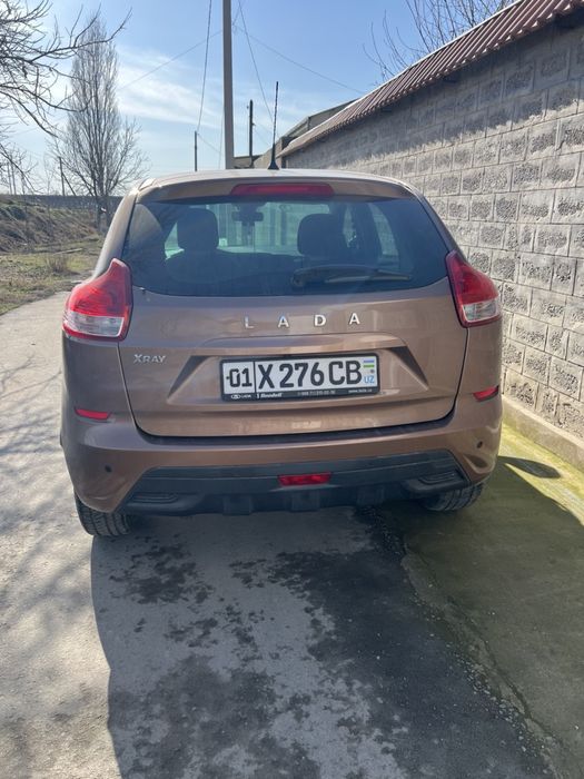 Продам LADA XRAY 2018 год с пробегом 31000
