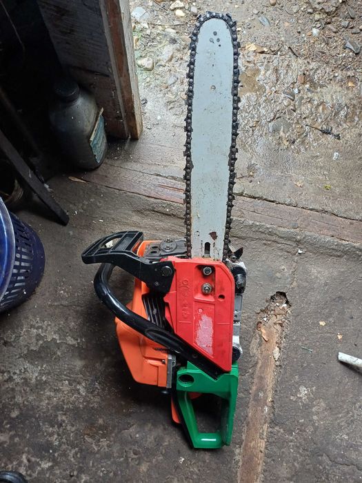 Vând drujba  in stare de funcționare