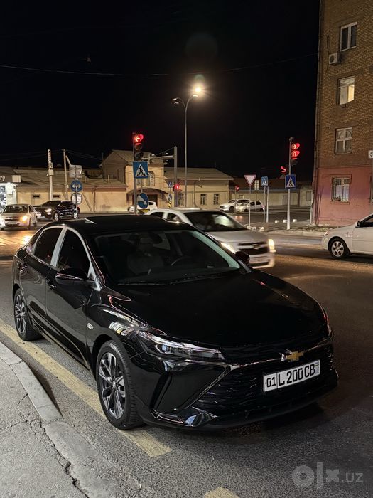 Monza 1,5 srochna sotiladi