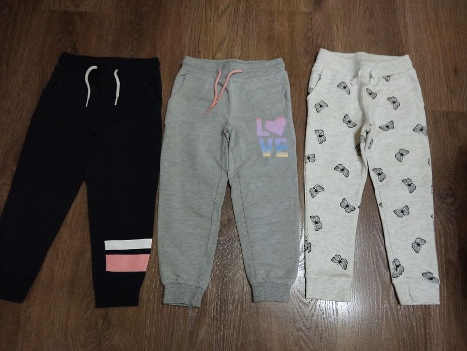 Спортни панталони и клинове за момиче