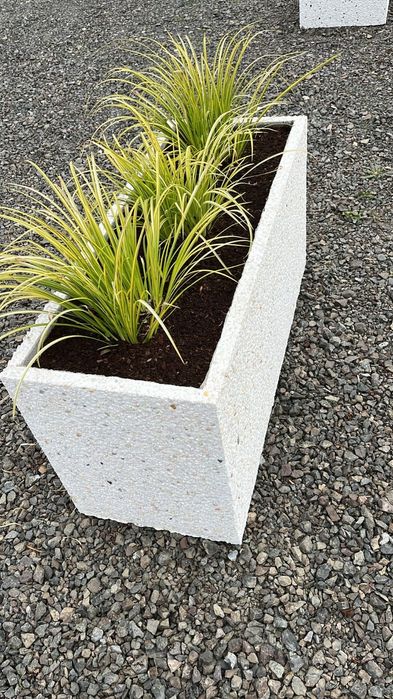 Ghiveci/jardiniere  mozaic spălat