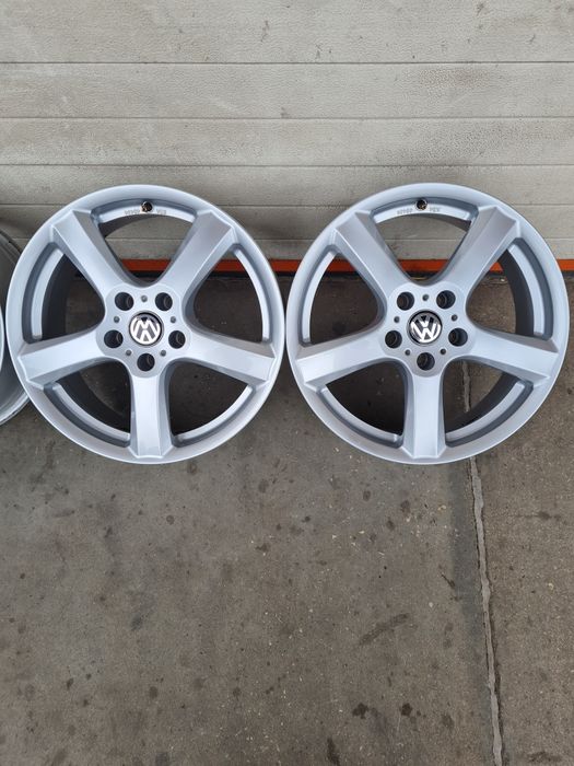 Джанти за ФОЛКСВАГЕН VW AUDI SEAT Skoda R17 5x112 ET39 7J
