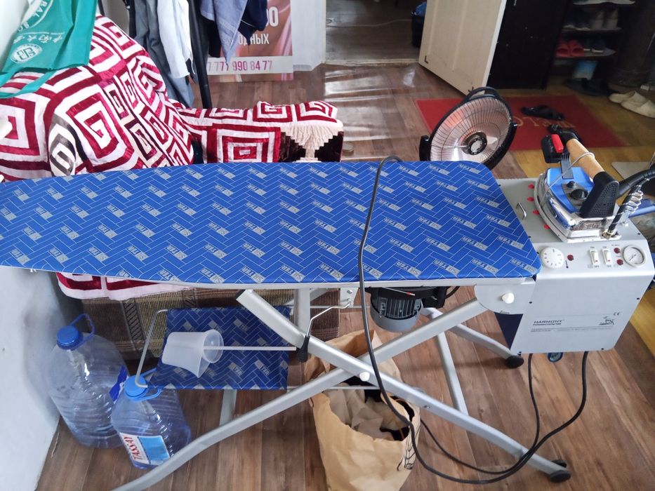 Паровый утюг с генератором