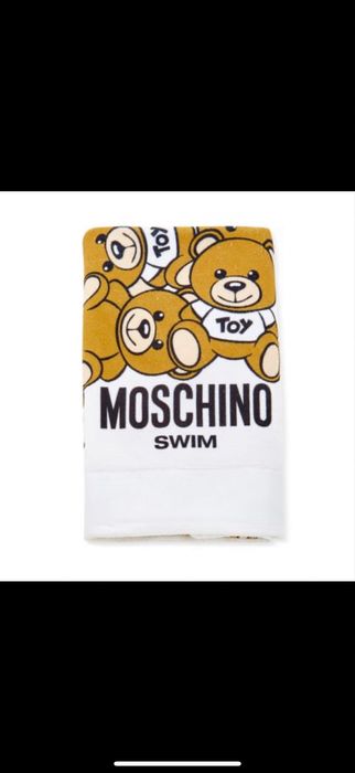 Луксозни памучни хавлии MOSCHINO