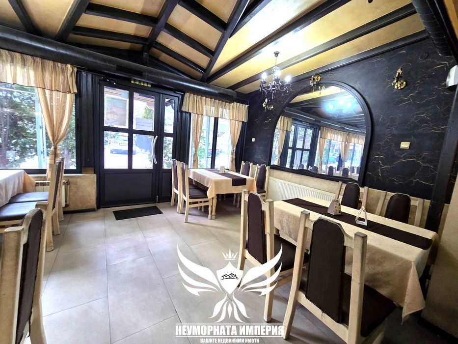 Дава се под наем Офис в Асеновград - 135 кв.м за 774.69 € - Снимка #1