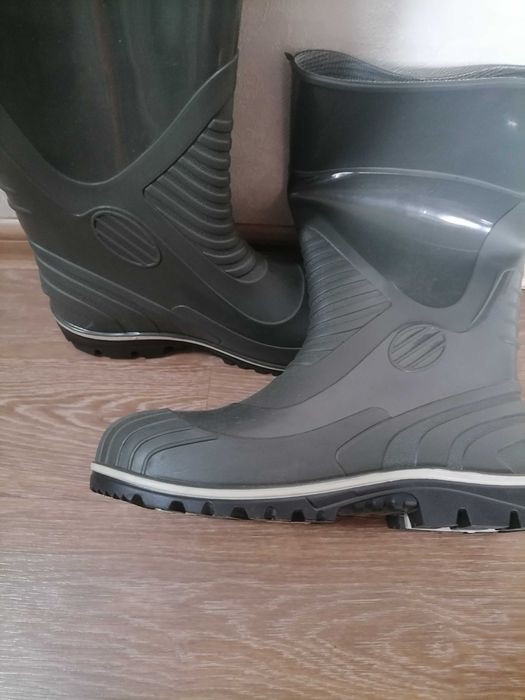 Сапоги мужские новые