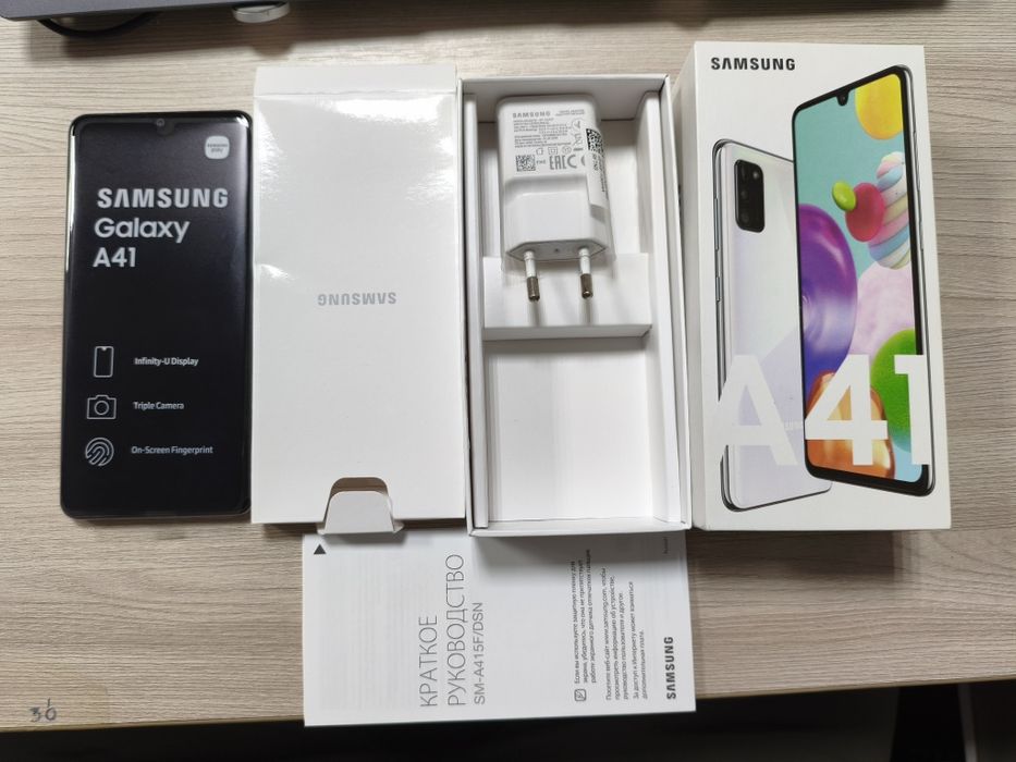 Продам смартфон Samsung A41