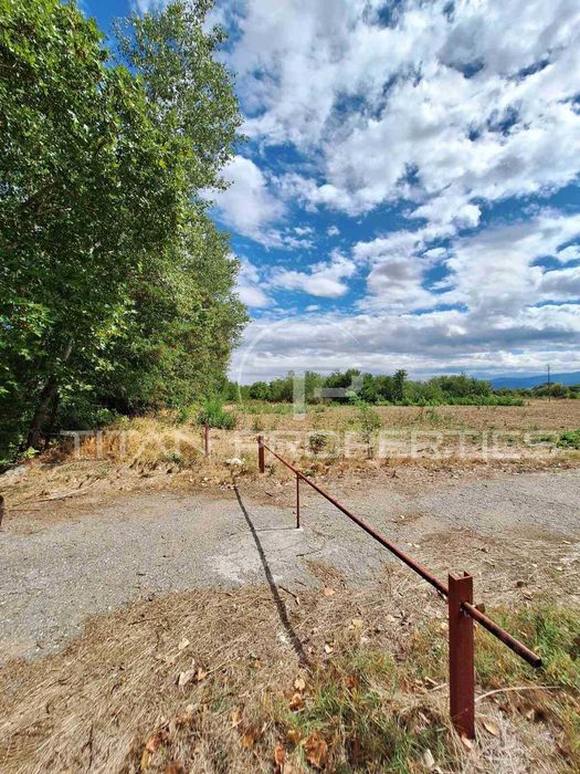 Продава се Парцел в Пловдив, Индустриална зона - Север - 7200 кв.м за 11 €/кв.м - Снимка #1