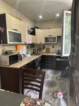 Chilonzor parus yonida 2 xonali uy sotiladi 57 kv.m SROCHN 2x6 balkon