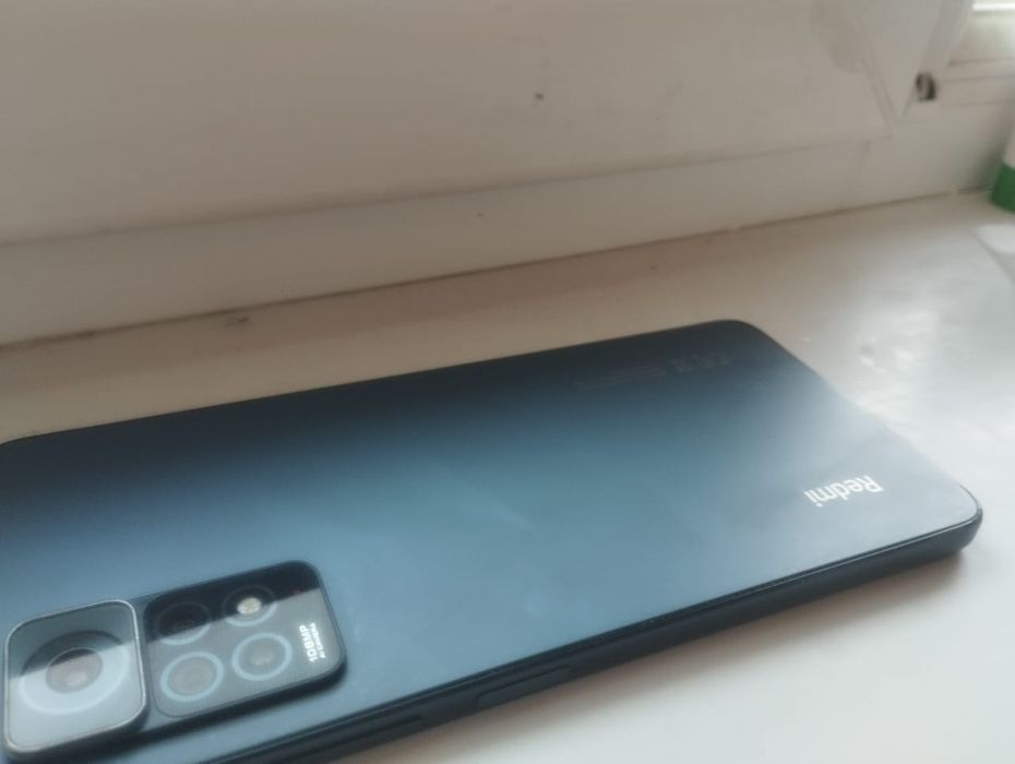 Redmi not 11 pro, в хорошем состоянии
