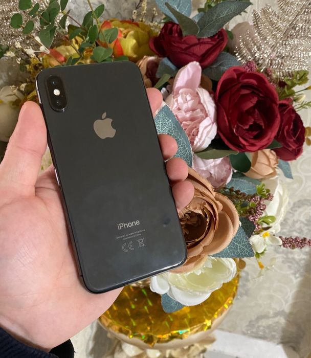 Продам телефон Айфон Х