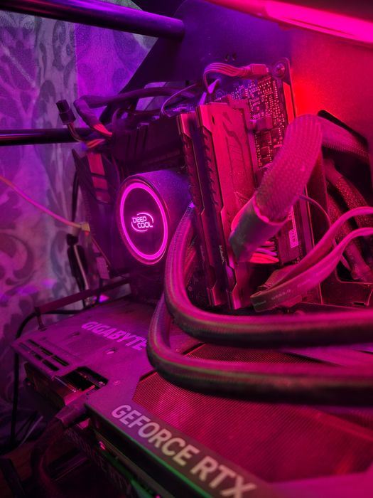 Продам 10700k,материская плата, 32gb ddr4