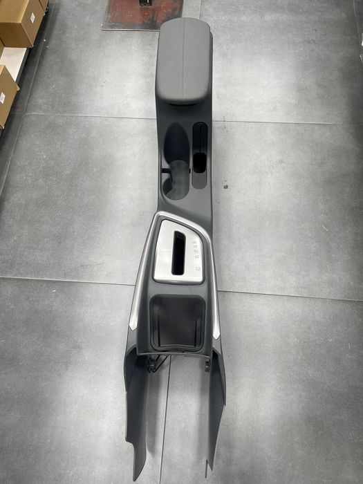 Kobalt bar Onix dizayn