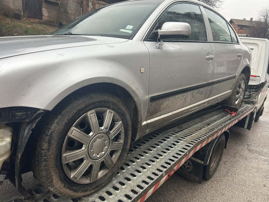 Шкода Супърб на части