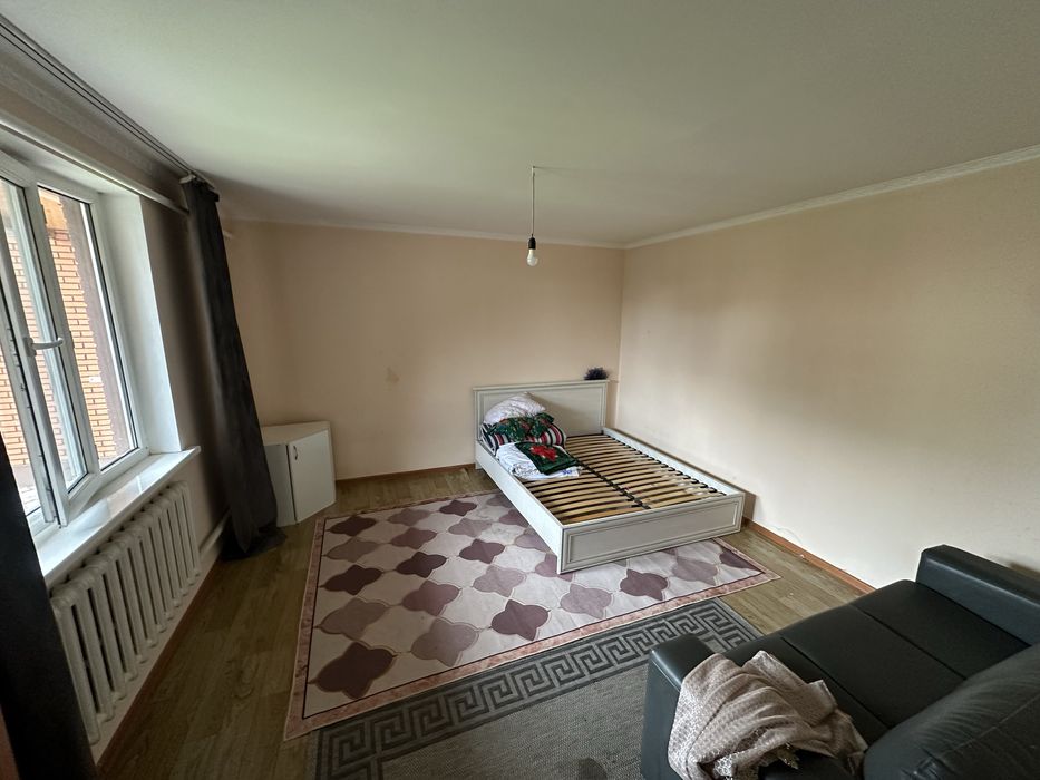 Сдам двух комнатную кв