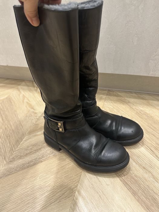 Зимние кожаные сапоги на девочку