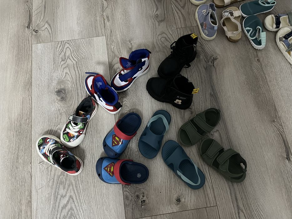 Vand lot incaltaminte copii, nr 24