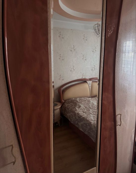 Продам спальный шкаф