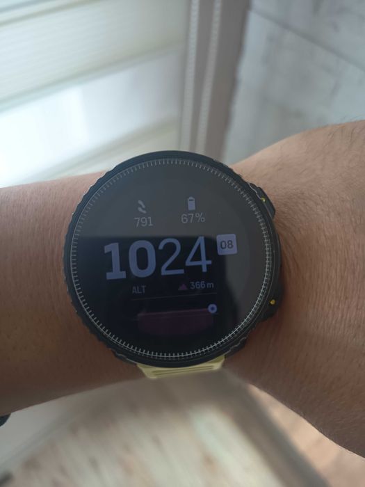 Suunto Vertical Black Отличен