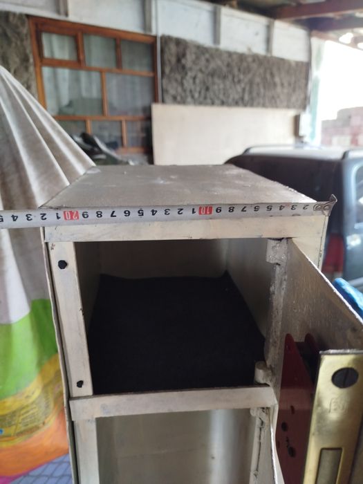 Продам металлический сейф