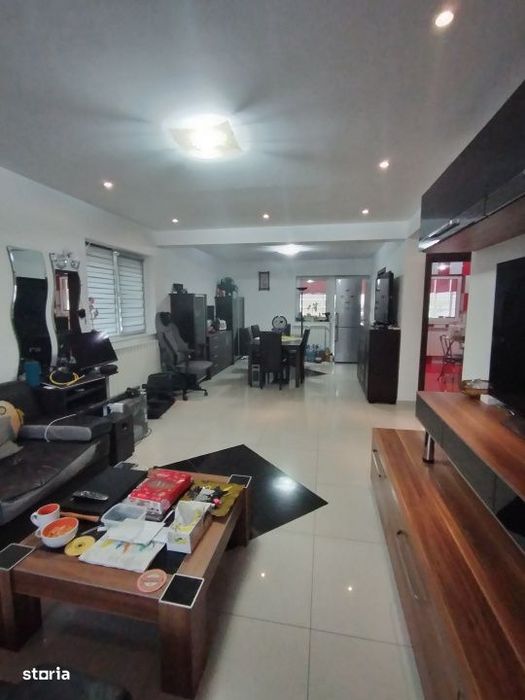Casa S+P+1+M , zona Ford , teren 329 mp