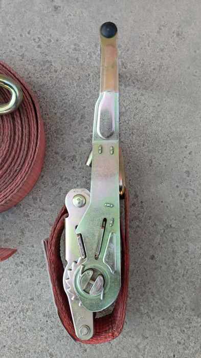 Стяжные ремни с трещеткой