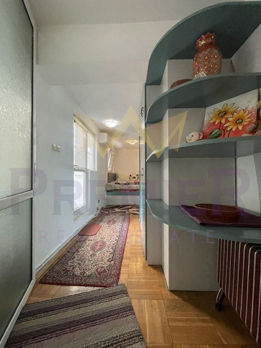 Дава се под наем Тристаен апартамент в Варна, Център - 70 кв.м за 459 € - Снимка #10