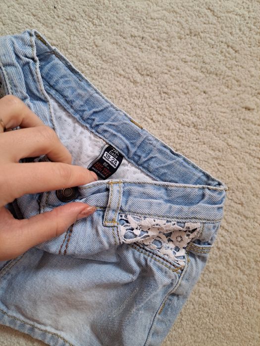 Къси панталонки Alessa mini , Zara