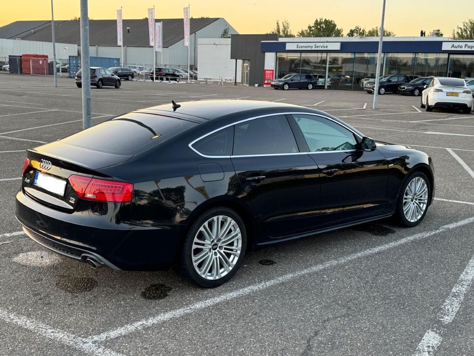 Audi A5 3.0 diesel V6. 245Cp