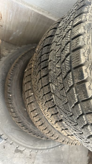 Зимние шины комплект